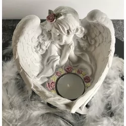 Bougeoir Ange avec bougie . 11,5 cm