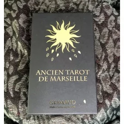 Ancien Tarot de Marseille...