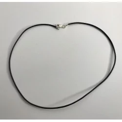 Collier en cuir avec...