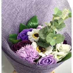 Bouquet de Fleurs de Savon Violet.