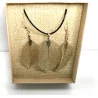 Coffret Pendentif et Boucles d’Oreilles Feuilles Or.