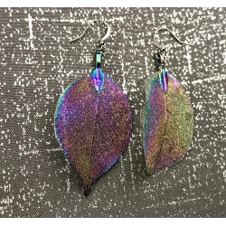 Boucles d’oreilles Feuilles Arc-en-ciel .