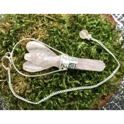 Pendule Ange Quartz rose.
