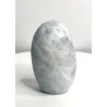 🌿 Calcite Bleue polie – Pièce unique de Madagascar.
