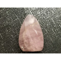 🌸 Quartz Rose poli – Madagascar.