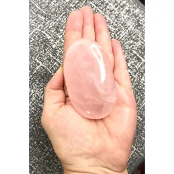 🌸 Galet Quartz Rose – Madagascar