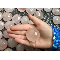 🌸 Quartz Rose – Madagascar