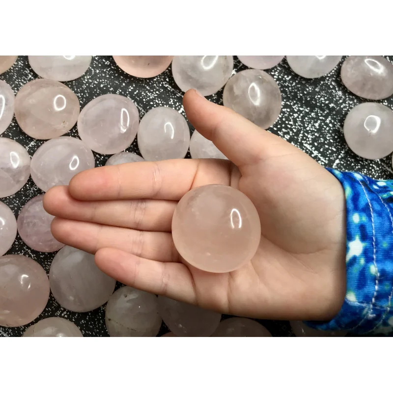 🌸 Quartz Rose – Madagascar