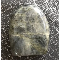 🌌 Labradorite grise – Madagascar