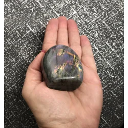🌌 Labradorite grise – Madagascar