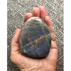 🌌 Labradorite grise – Madagascar