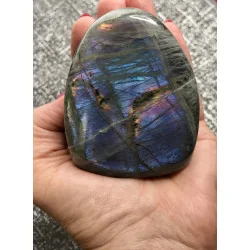 🌌 Labradorite grise – Madagascar