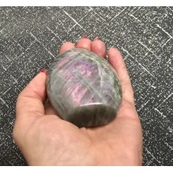 🌌 Labradorite grise – Madagascar
