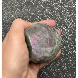 🌌 Labradorite grise – Madagascar
