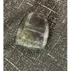 🌌 Labradorite grise – Madagascar