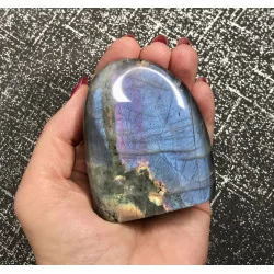 🌌 Labradorite grise – Madagascar
