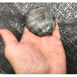 🌌 Labradorite grise – Madagascar