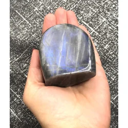 🌌 Labradorite grise – Madagascar