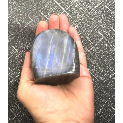 🌌 Labradorite grise – Madagascar
