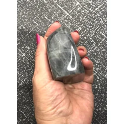 🌌 Labradorite grise – Madagascar