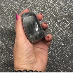 🌌 Labradorite grise – Madagascar