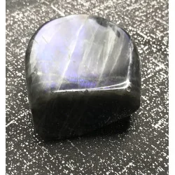 🌌 Labradorite grise – Madagascar