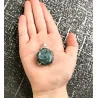 Pendentif Rose sculptée en Labradorite Bleue.