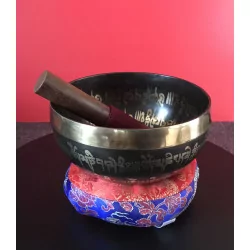 Bol chantant Tibet gravé main 14 cm